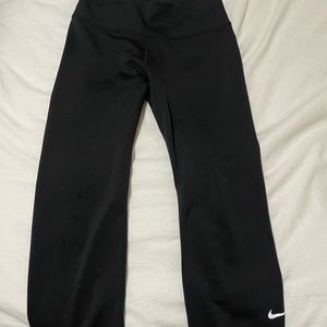 Nike cropped leggings
